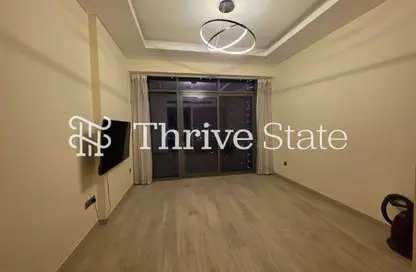 شقة - 1 حمام للايجار في فرهاد عزيزي ريزيدنس - الجداف - دبي