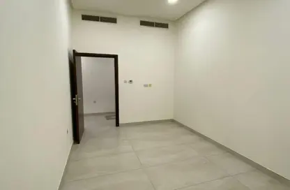 Apartment - 2 Bedrooms - 3 Bathrooms for rent in Al Rawda 2 - Al Rawda - Ajman