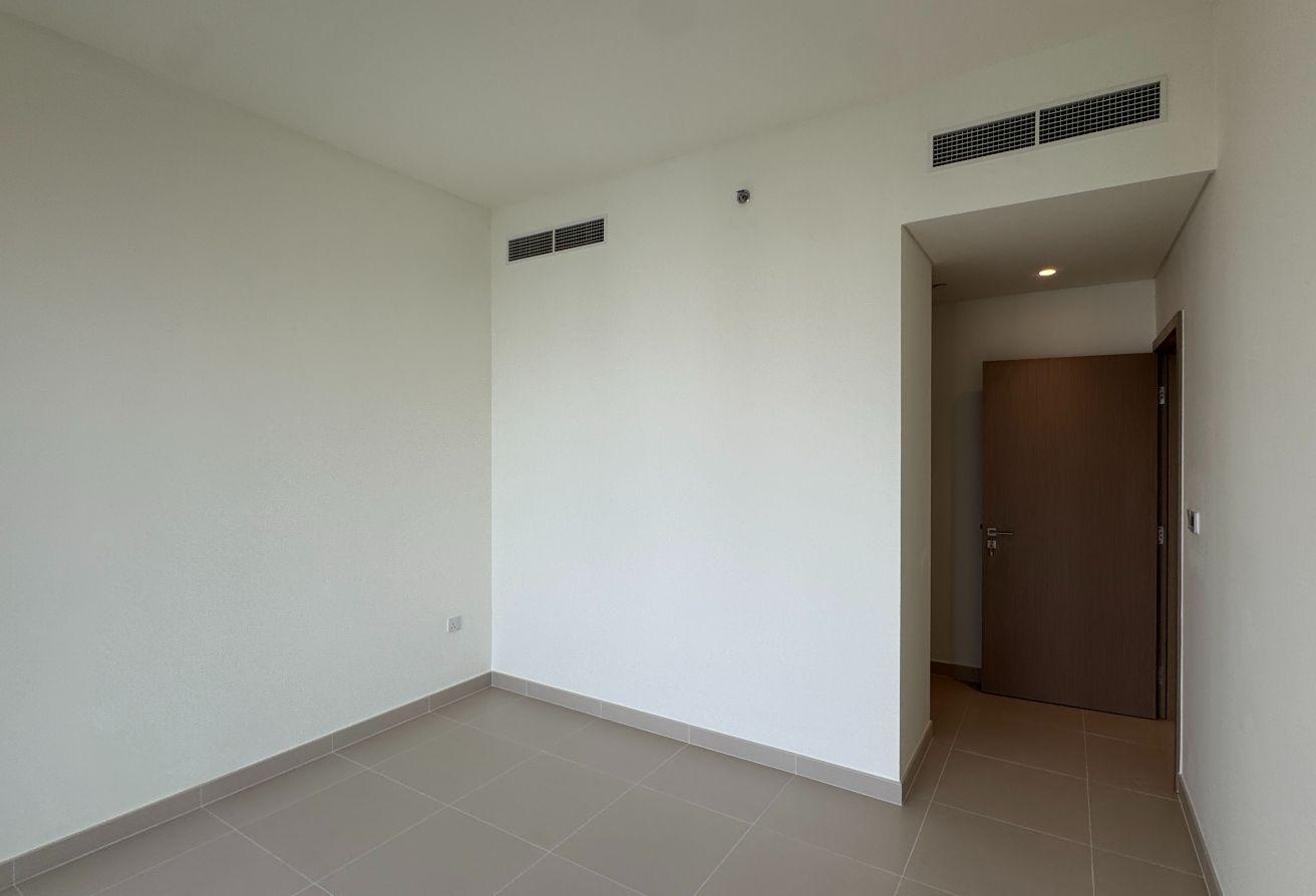 Brand-New 2BR| Villa Views | Below Market photo 14