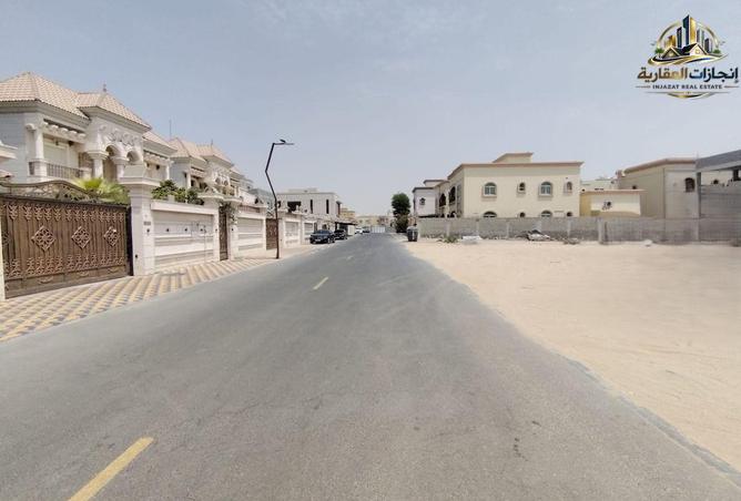 141457402 - Property Image 3