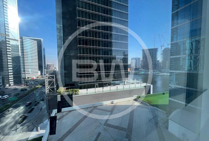 51992807 - Property Image 3