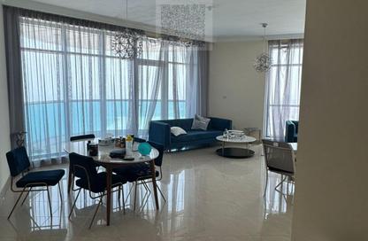 شقة - 2 غرف نوم - 2 حمامات للبيع في مساكن كورنيش عجمان - طريق كورنيش عجمان - عجمان