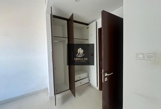 69894069 - Property Image 3