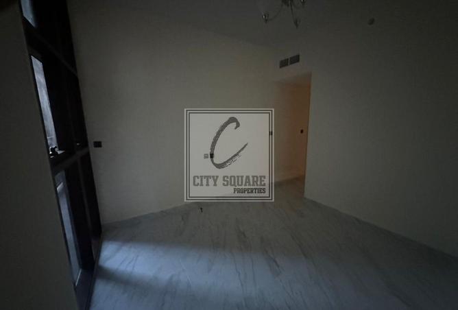 74624172 - Property Image 3