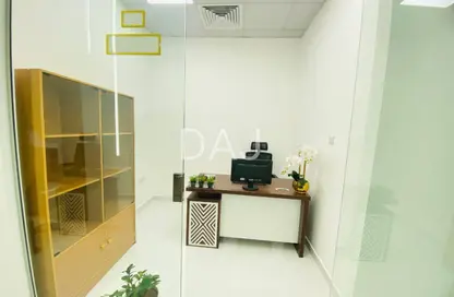 Office Space - 1 Bedroom - 1 Bathroom for rent in Red Avenue - Al Garhoud - Dubai