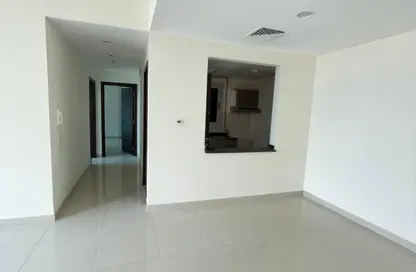 شقة - 2 غرف نوم - 3 حمامات للايجار في الازا 11 - دبي لاند - دبي