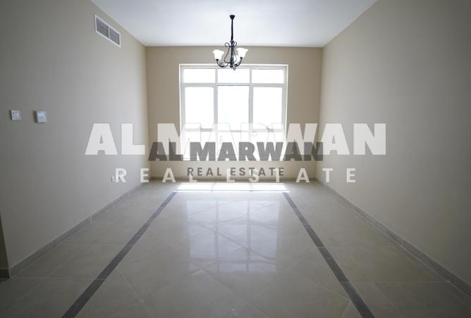 53573593 - صورة العقار 2