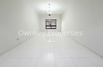 شقة - 2 غرف نوم - 3 حمامات للايجار في الطوب - منخول - بر دبي - دبي