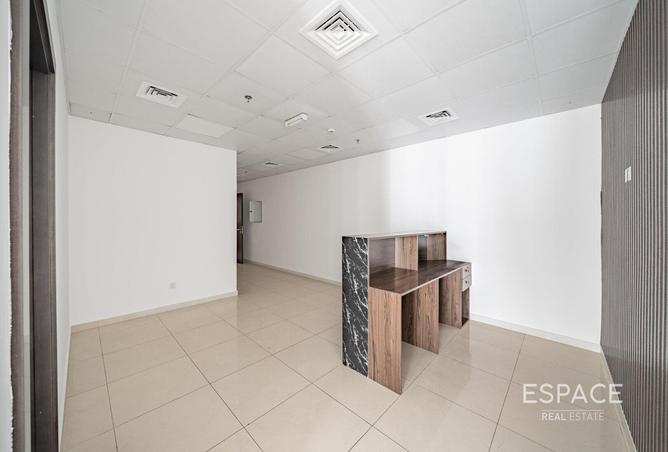 87877227 - Property Image 2