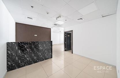 Office Space - Studio - 1 Bathroom for rent in The Regal Tower - Business Bay - Dubai