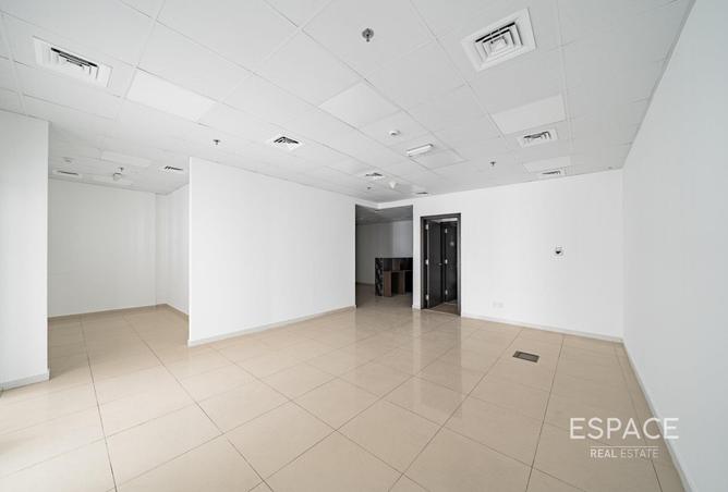 87877227 - Property Image 3