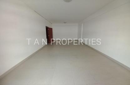 Apartment - 4 - 5 for rent in Zabeel Building - Al Karama - Bur Dubai - Dubai
