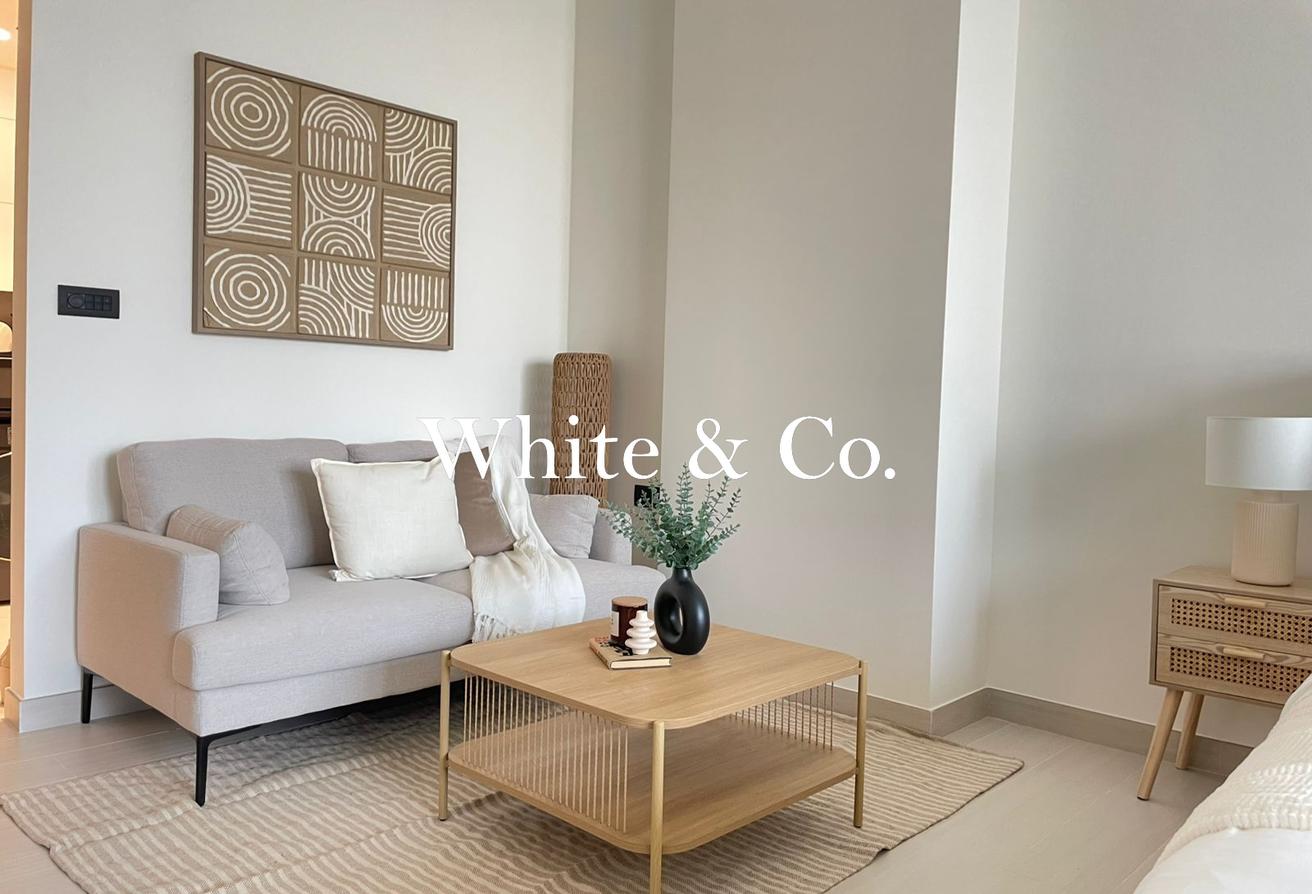 Fully Furnished | Burj View | Best Layout photo 12