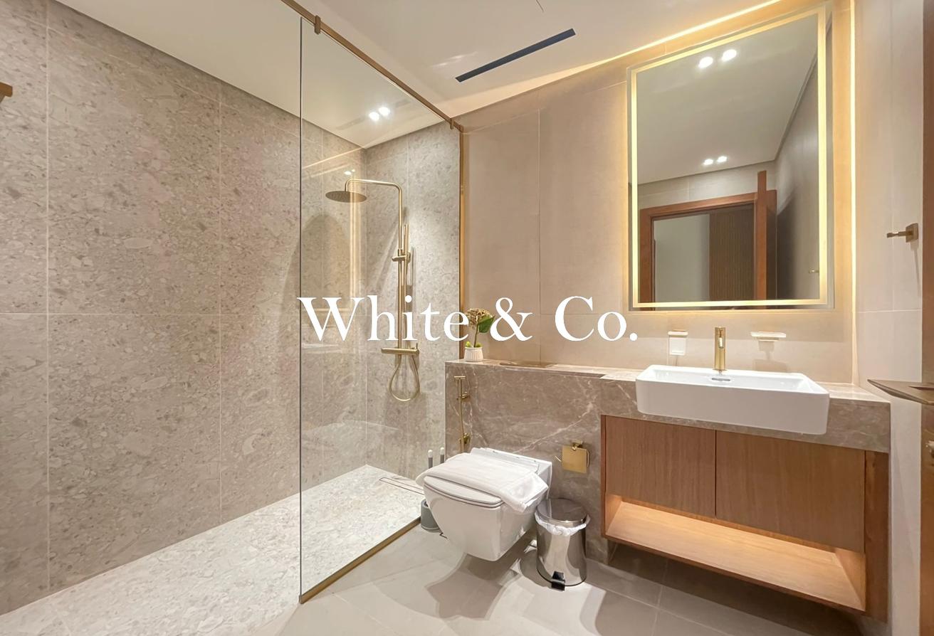 Fully Furnished | Burj View | Best Layout photo 19
