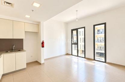 Apartment - Studio - 1 for rent in Hayat Boulevard 2B - Hayat Boulevard 2 - Hayat Boulevard - Town Square - Dubai