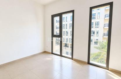 Apartment - Studio - 1 for rent in Hayat Boulevard 2B - Hayat Boulevard 2 - Hayat Boulevard - Town Square - Dubai