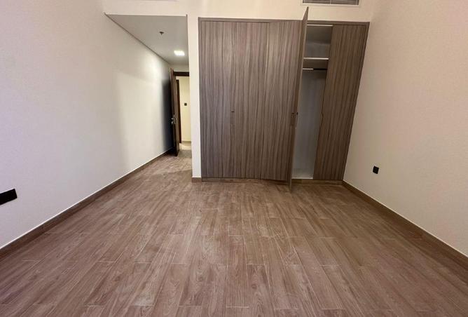 77810166 - Property Image 2