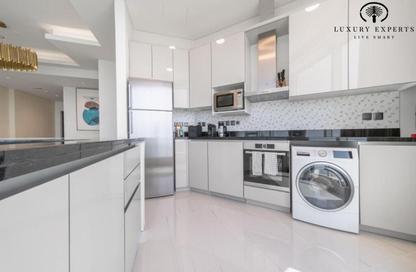 Apartment - 2 Bedrooms - 3 Bathrooms for rent in Avani Palm View Hotel  and  Suites - Dubai Media City - Dubai