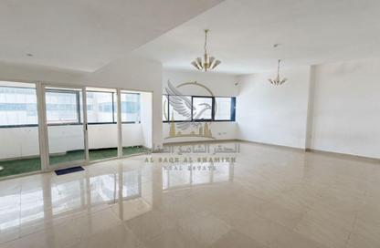 Apartment - 2 Bedrooms - 3 Bathrooms for rent in Al Mamzar - Al Mamzar - Sharjah - Sharjah