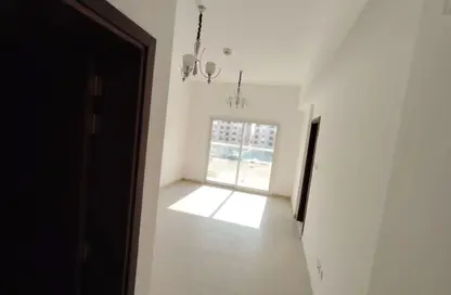 شقة - 1 حمام للبيع في قرية الاميرة - الياسمين - عجمان شقة - 1 حمام للبيع في قرية الاميرة - الياسمين - عجمان