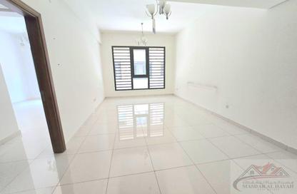 Apartment - 2 Bedrooms - 3 Bathrooms for rent in Muwaileh 29 Building - Muwaileh - Sharjah