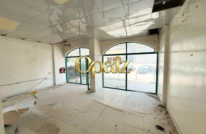 Shop - Studio for rent in Al Taawun - Sharjah