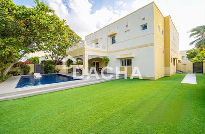 Villa - 4 Bedrooms - 4 Bathrooms for sale in Meadows 9 - Meadows - Dubai Villa - 4 Bedrooms - 4 Bathrooms for sale in Meadows 9 - Meadows - Dubai