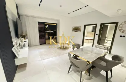 شقة - 2 غرف نوم - 2 حمامات للايجار في مروة هايتس - منطقة 15 - قرية جميرا الدائرية - دبي