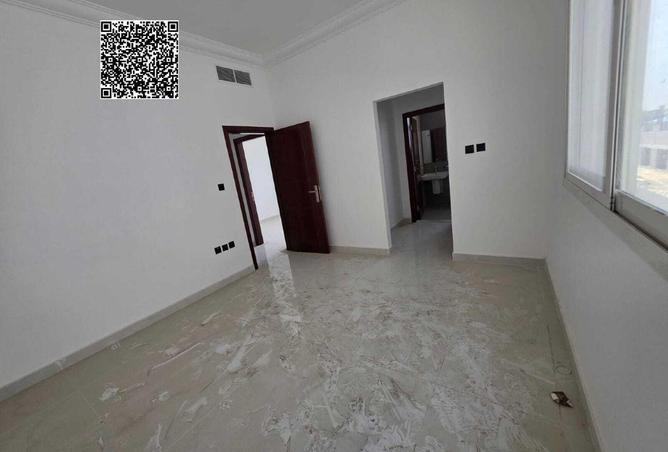 88293261 - Property Image 2