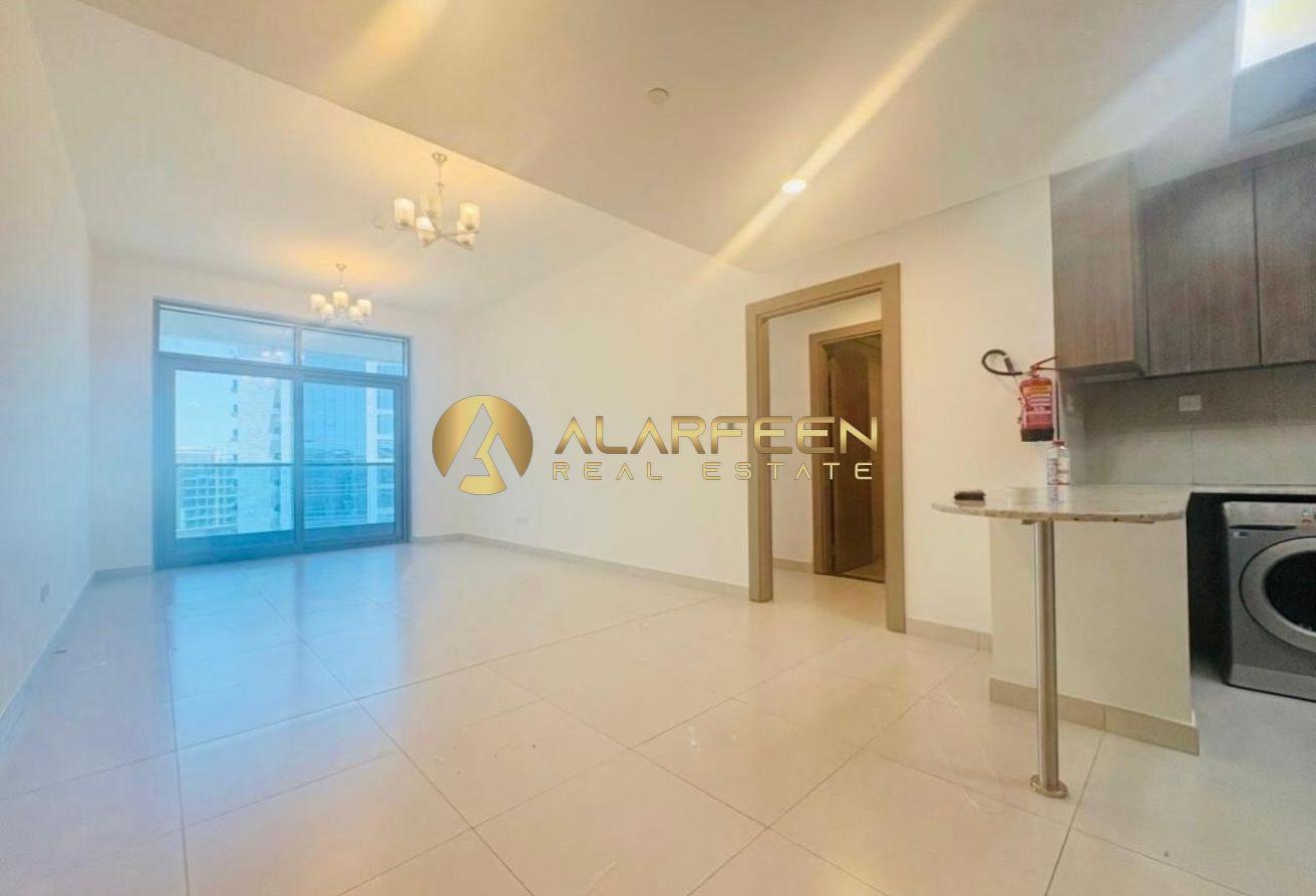 Spacious 1 BR | Road View | Prime Location photo 3