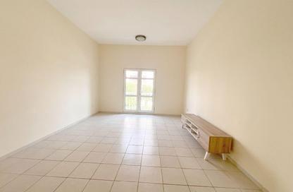 Apartment - Studio - 1 Bathroom for rent in Building 49 - Mediterranean Cluster - Discovery Gardens - Dubai