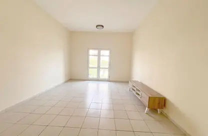 Apartment - Studio - 1 Bathroom for rent in Building 49 - Mediterranean Cluster - Discovery Gardens - Dubai