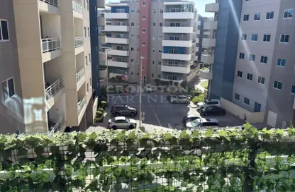 Apartment - 1 Bedroom - 2 Bathrooms for sale in Tower 1 - Al Reef Downtown - Al Reef - Abu Dhabi
