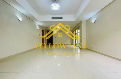 فيلا - 5 غرف نوم - 7 حمامات للايجار في الورد - حدائق الراحة - أبوظبي