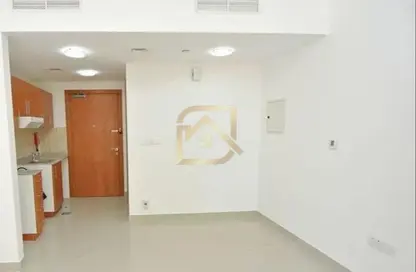 Apartment - 1 Bathroom for rent in Lakeside Tower D - Lakeside Residence - Dubai Production City (IMPZ) - Dubai