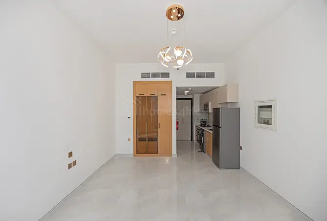 165037906 - Property Image 2