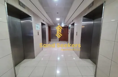 Office Space - 1 Bedroom - 1 Bathroom for rent in Global Tower - Electra Street - Abu Dhabi