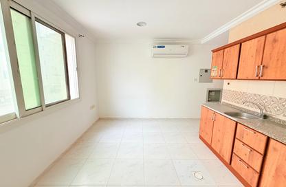 Apartment - Studio - 1 for rent in Fire Station Road - Muwaileh - Sharjah Apartment - Studio - 1 for rent in Fire Station Road - Muwaileh - Sharjah