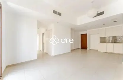 Apartment - 2 Bedrooms - 2 Bathrooms for rent in Zahra Breeze Apartments 3A - Zahra Breeze Apartments 3 - Zahra Breeze Apartments - Town Square - Dubai