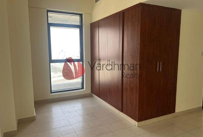 135644089 - Property Image 2