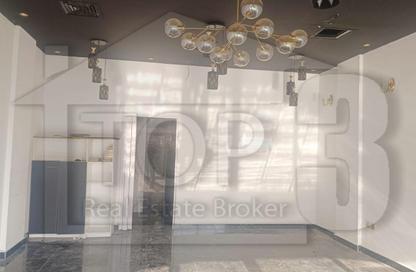 Shop - Studio - 1 for rent in Building Z05 - England Cluster - International City - Dubai
