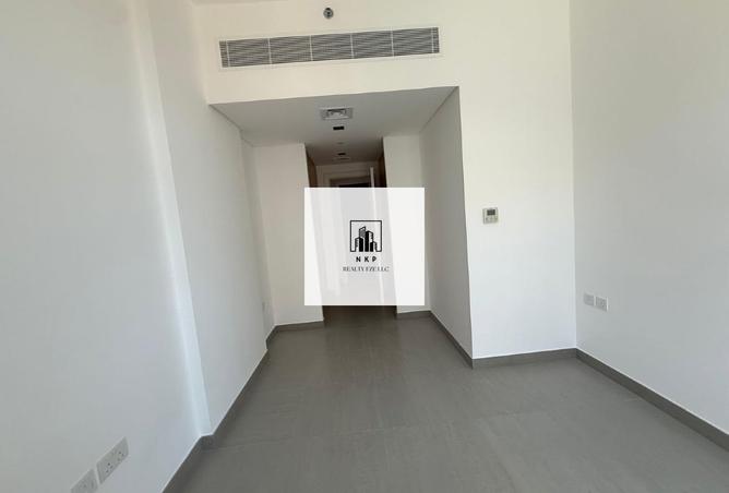 106390220 - Property Image 3