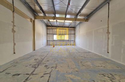 Warehouse - Studio - 1 Bathroom for rent in Al Quoz Industrial Area 1 - Al Quoz Industrial Area - Al Quoz - Dubai