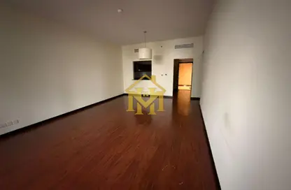 Apartment - 2 Bedrooms - 4 Bathrooms for rent in Green Lakes Towers 2 - Green Lakes Towers - JLT Cluster S - Jumeirah Lake Towers - Dubai