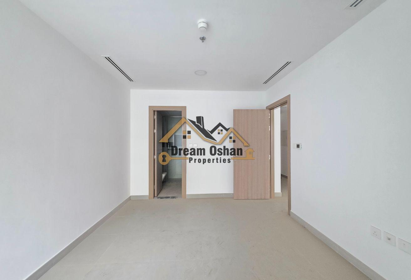 1 BR Apartment in Al Warsan with Covered Parking photo 5