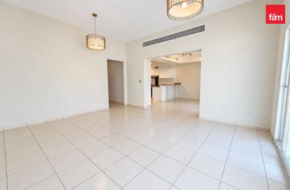 Villa - 3 - 4 for rent in Maeen 2 - Maeen - The Lakes - Dubai Villa - 3 - 4 for rent in Maeen 2 - Maeen - The Lakes - Dubai