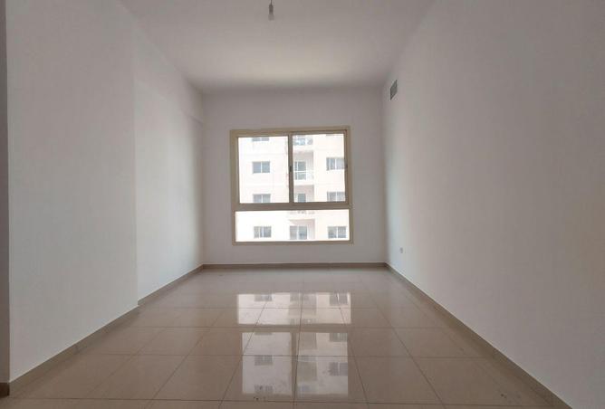 76990247 - صورة العقار 3