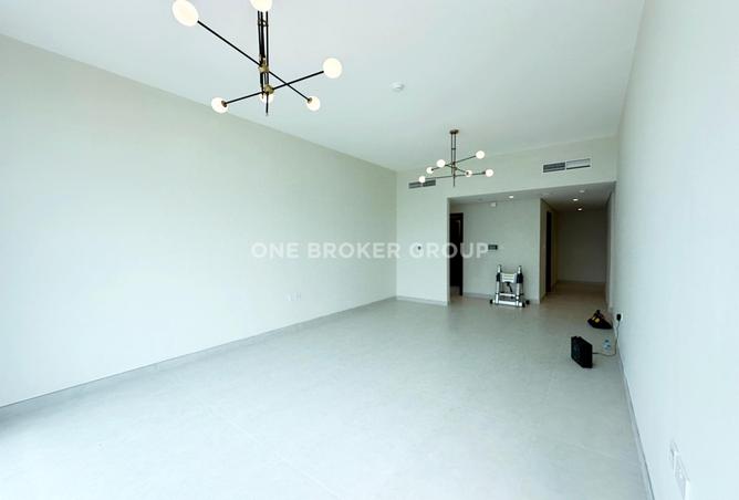 83242638 - Property Image 2