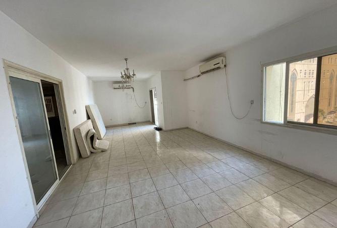 57797069 - Property Image 3