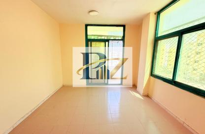 Apartment - 2 - 1 for rent in Fire Station Road - Muwaileh - Sharjah Apartment - 2 - 1 for rent in Fire Station Road - Muwaileh - Sharjah